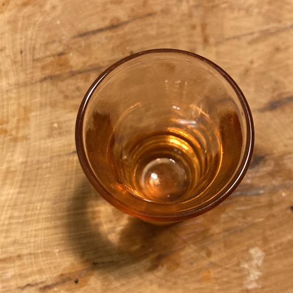 Vintage 1940’s shot glass, pink, 2 oz - Picture 2 of 7